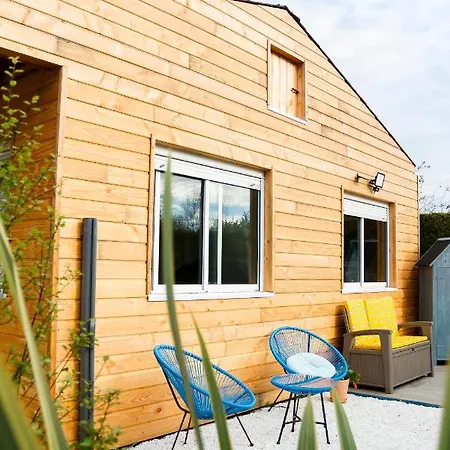 Un Chalet A Caen Exterior foto